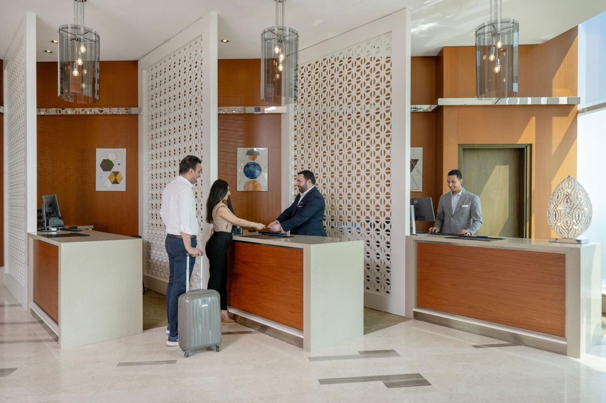 Delta Hotels By Marriott City Center 도하 외부 사진