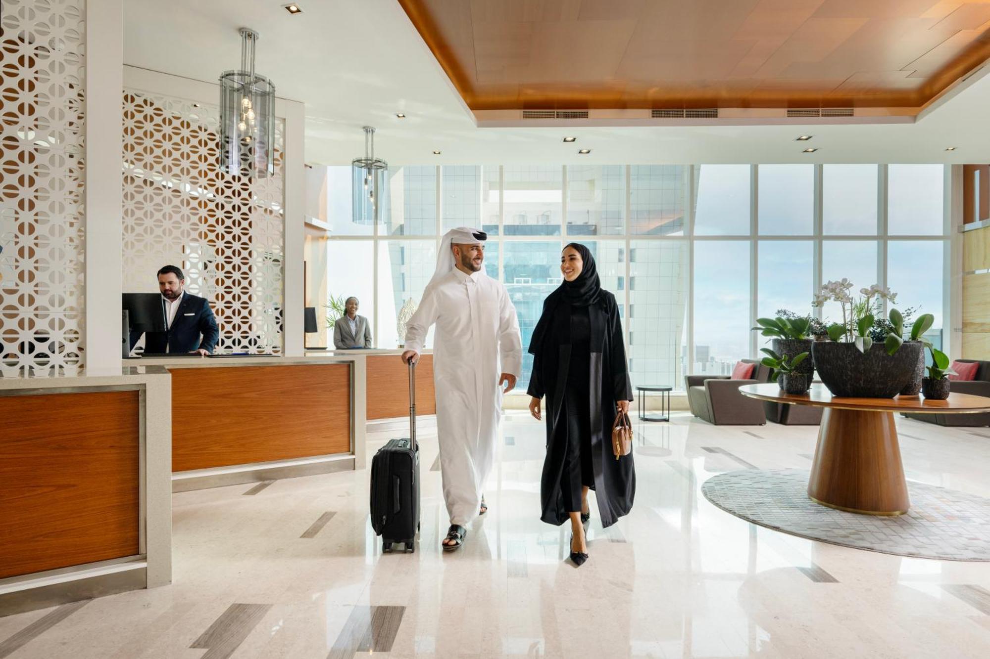 Delta Hotels By Marriott City Center 도하 외부 사진 The lobby of the hotel